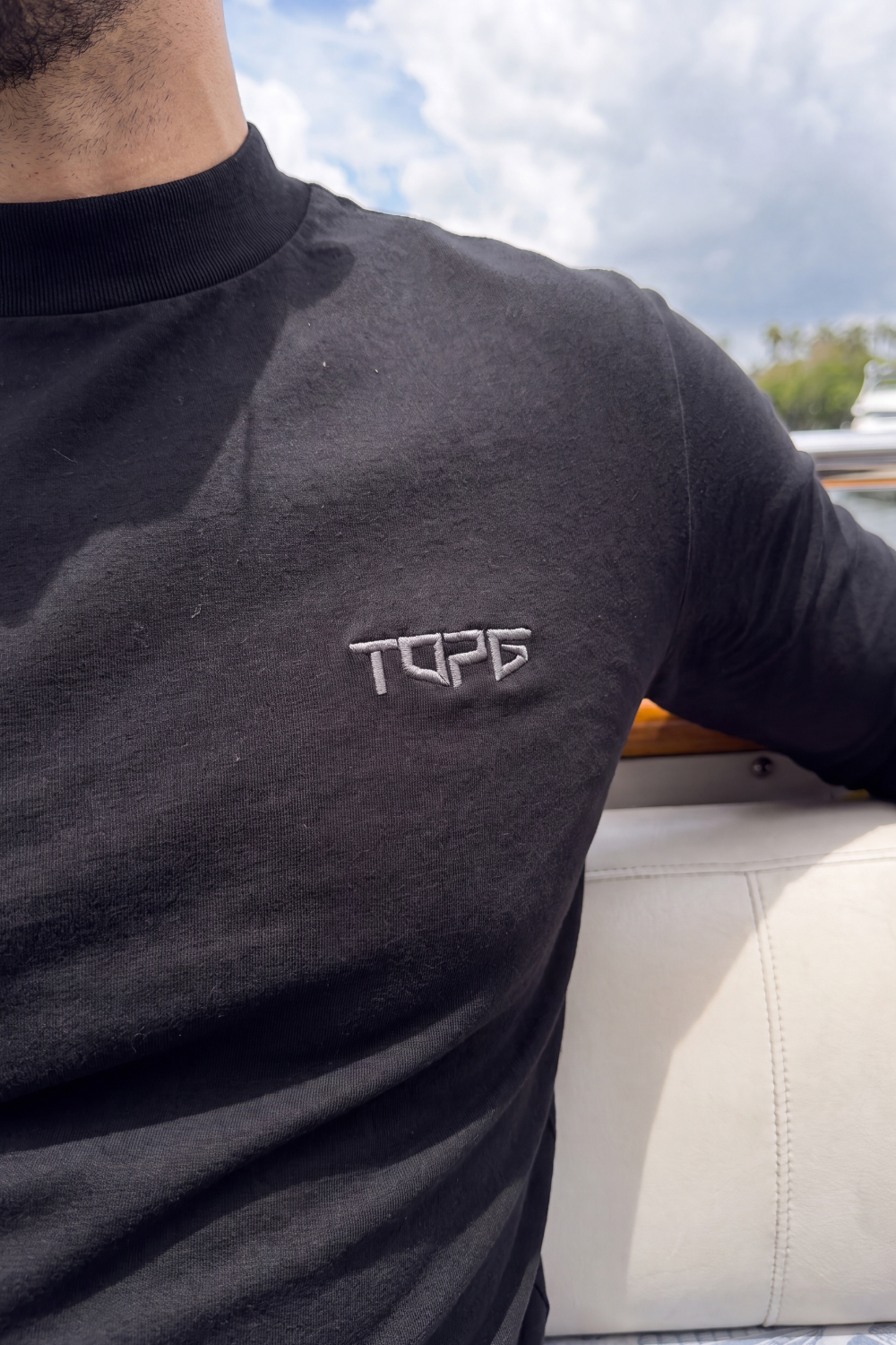 Essential Oversized Long Sleeve Black