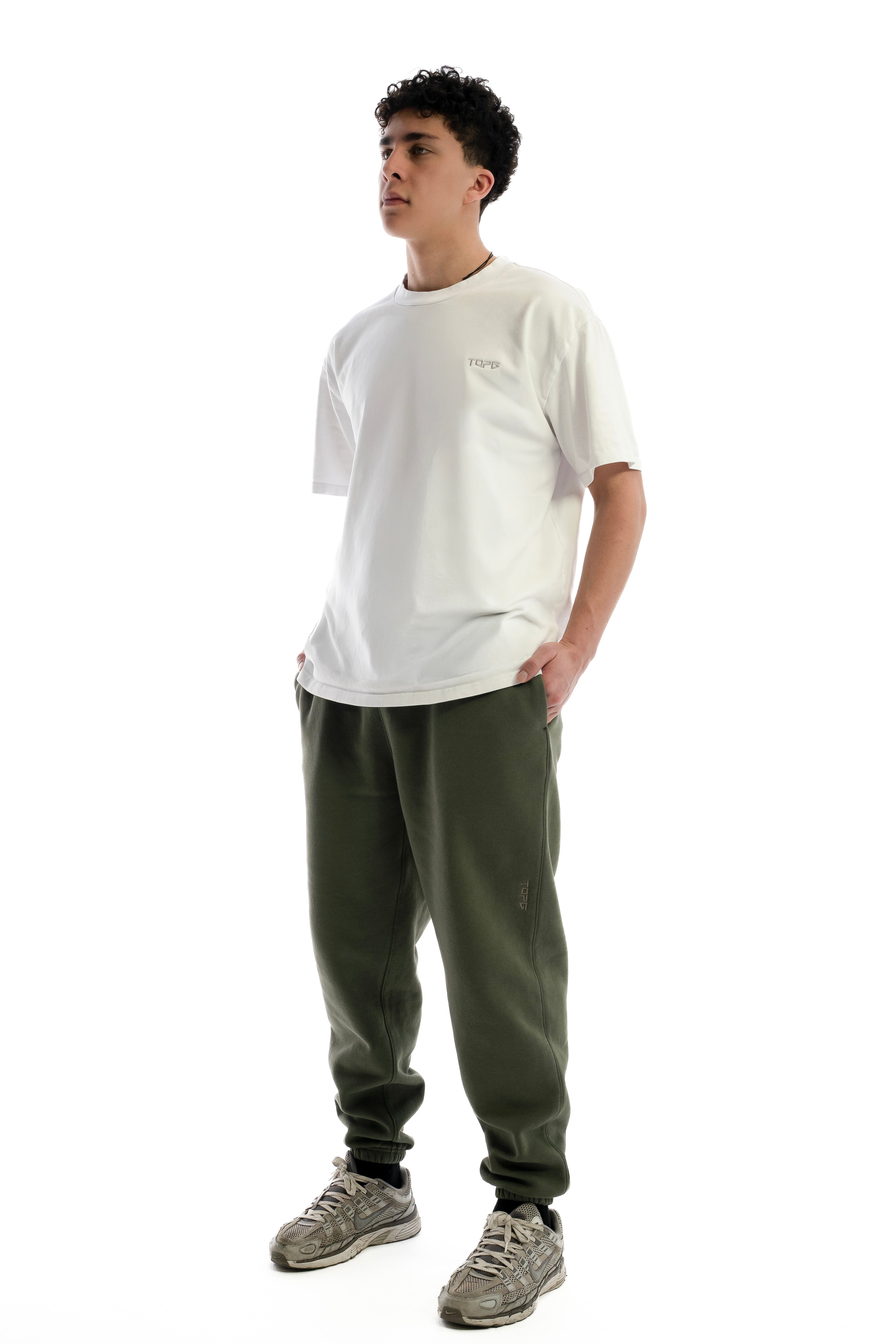Essential Oversized Joggers Cypress DSC04248