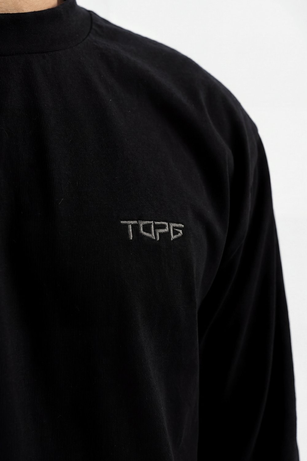 Essential Oversized Long Sleeve Black