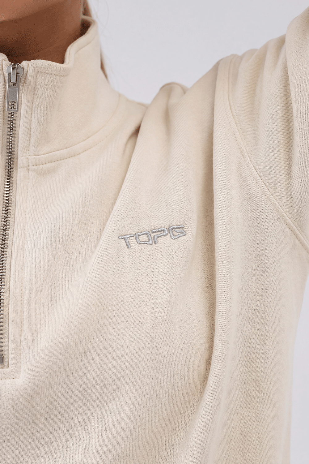 TG Half Zip Crew Bone