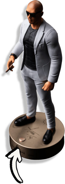 SuperTate figurine full body on metal base