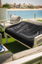 Cobra Towel Black - lifestyle 3