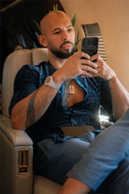 Cobra Case Black - lifestyle 2